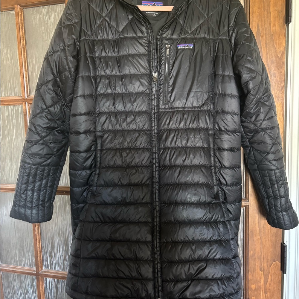 Patagonia Black Puffer Jacket Weather-Resistant Quilted